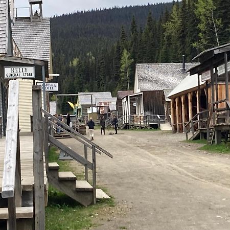St. George Hotel Barkerville Exteriör bild